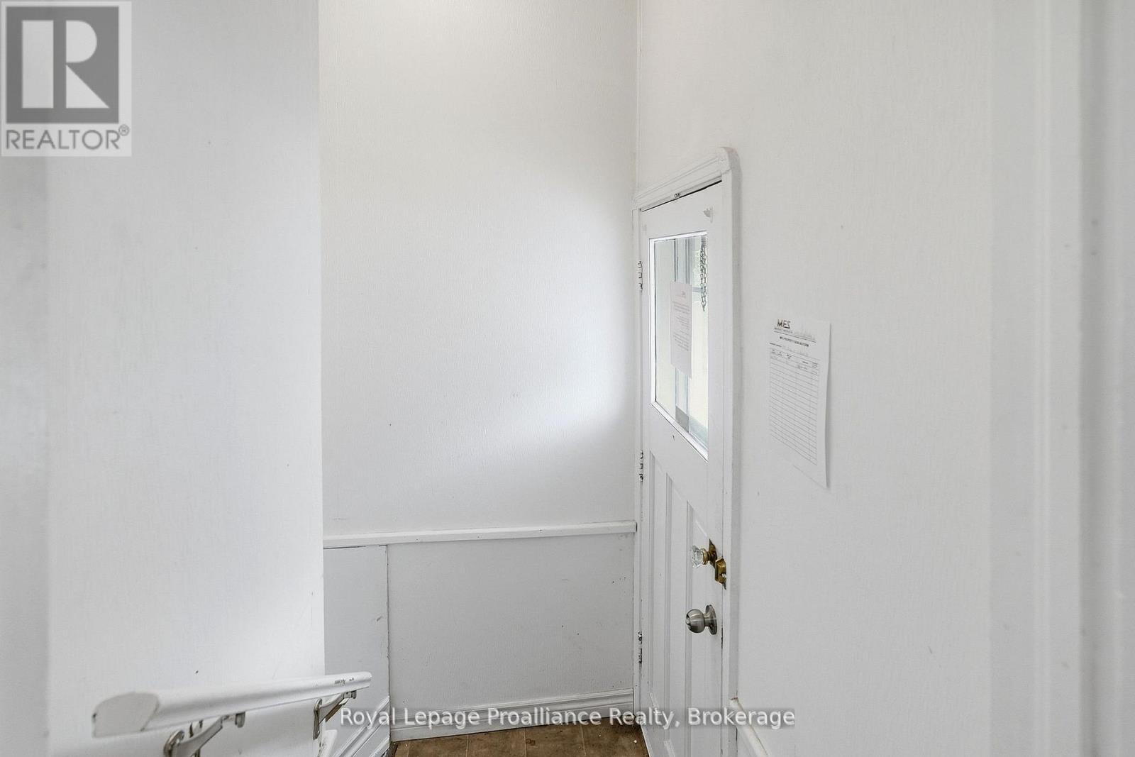 355 Bridge Street, Belleville (Thurlow Ward), Ontario  K8N 1P7 - Photo 23 - X13775902