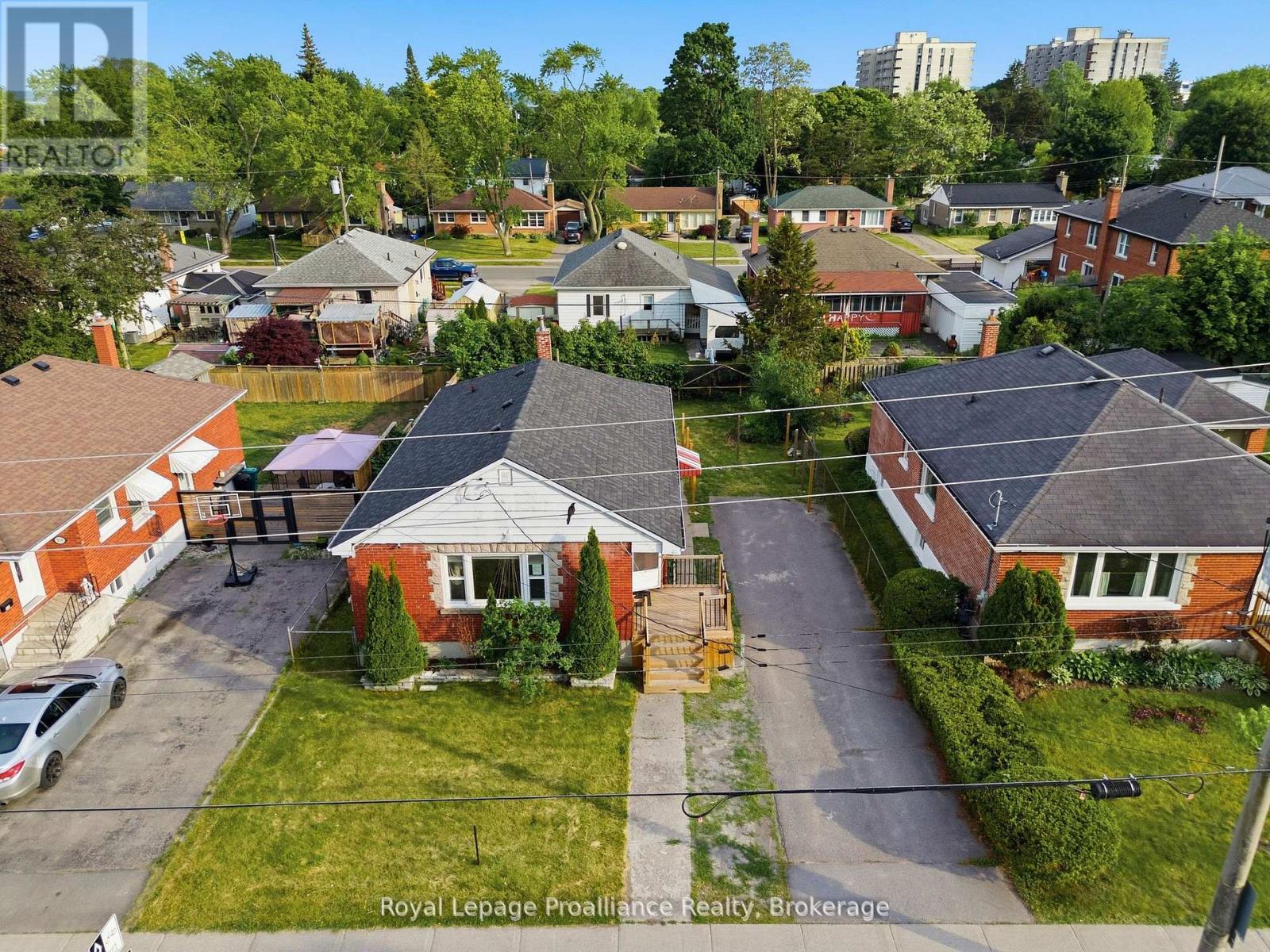 355 Bridge Street, Belleville (Thurlow Ward), Ontario  K8N 1P7 - Photo 43 - X13775902