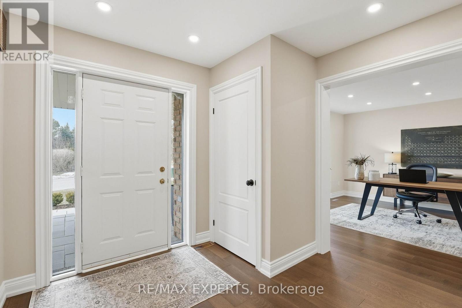 87 Mcclure Drive, King, Ontario  L7B 1B9 - Photo 4 - N13775904