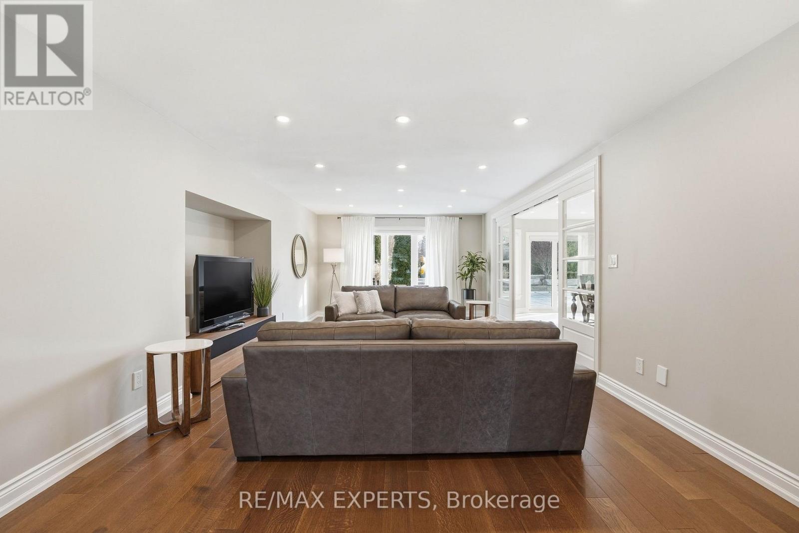 87 Mcclure Drive, King, Ontario  L7B 1B9 - Photo 6 - N13775904