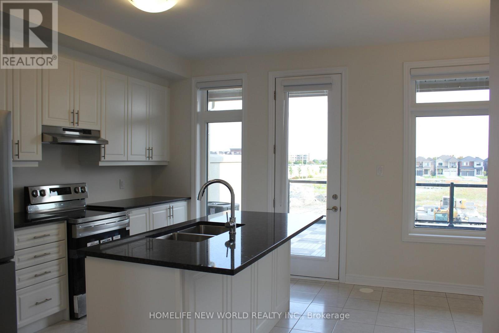 66 Johann Drive, Markham, Ontario  L3S 0G5 - Photo 7 - N13775920