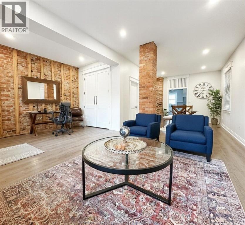 763 MONMOUTH ROAD, Windsor, Ontario