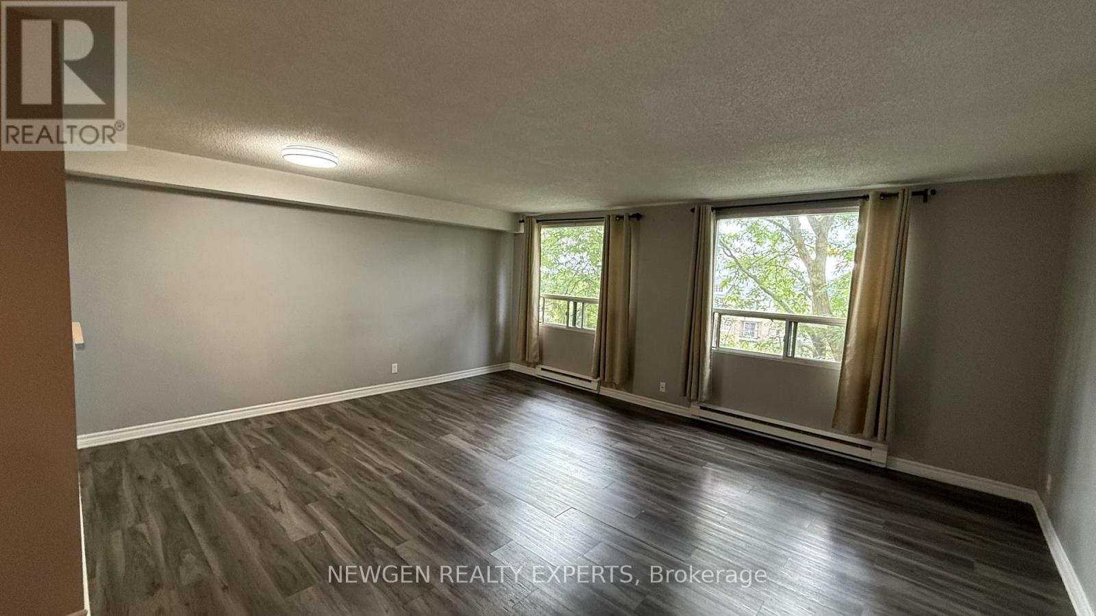 405 - 18 Holborn Court, Kitchener, Ontario  N2A 4A1 - Photo 8 - X13775908