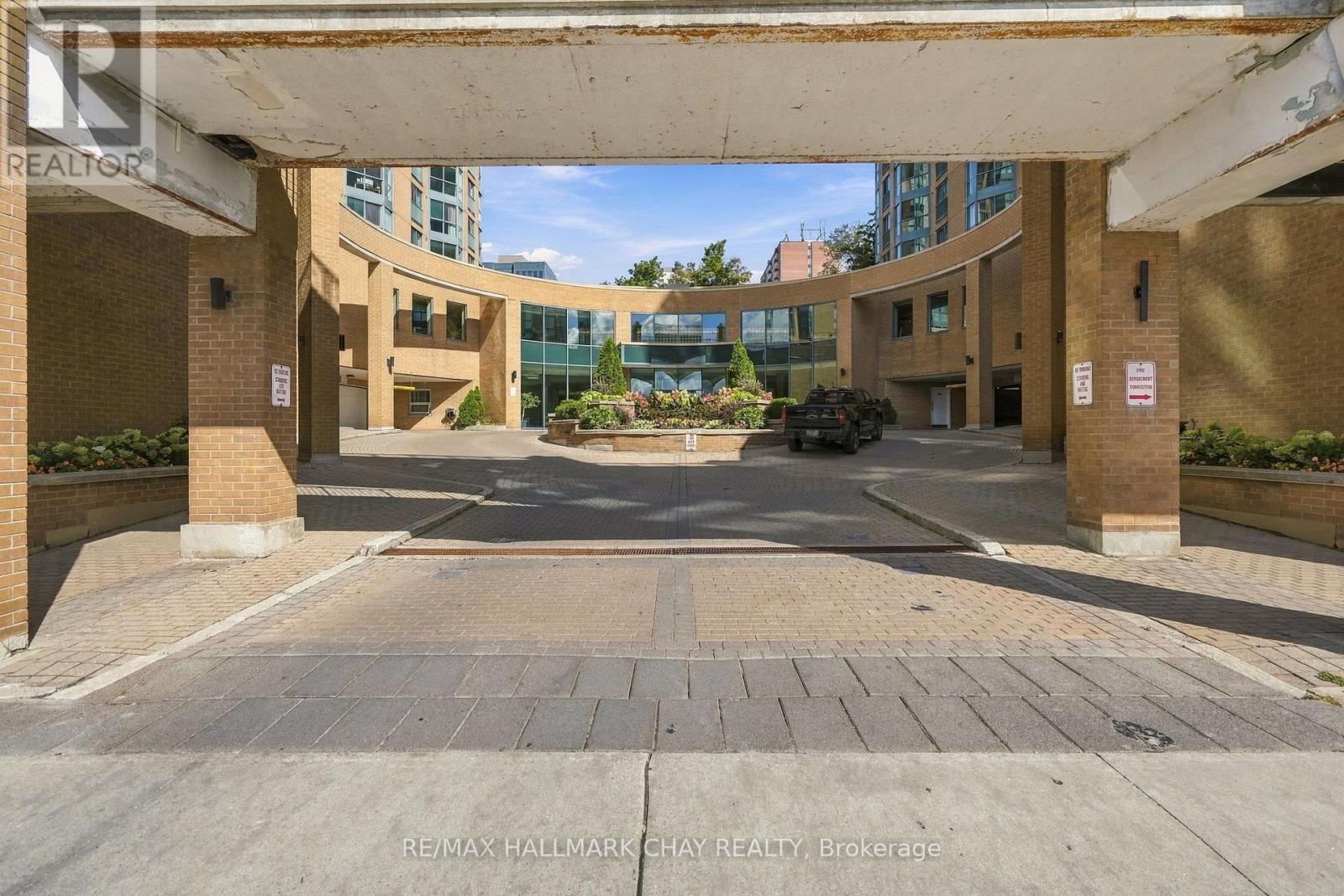 710 - 150 Dunlop Street E, Barrie, Ontario  L4M 6H1 - Photo 4 - S13775286