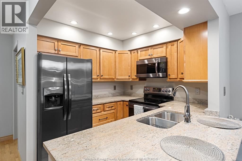 2642 Norfolk Pines Crescent Unit# 15, Windsor, Ontario  N9E 4S5 - Photo 7 - 26022292