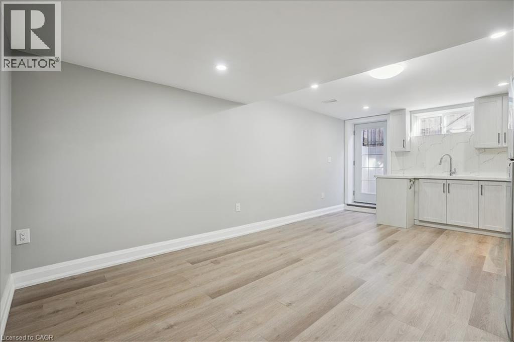2141 Cleaver Avenue Unit# Lower, Burlington, Ontario  L7M 3R1 - Photo 13 - 40862186