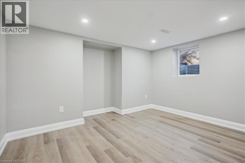 2141 Cleaver Avenue Unit# Lower, Burlington, Ontario  L7M 3R1 - Photo 19 - 40862186