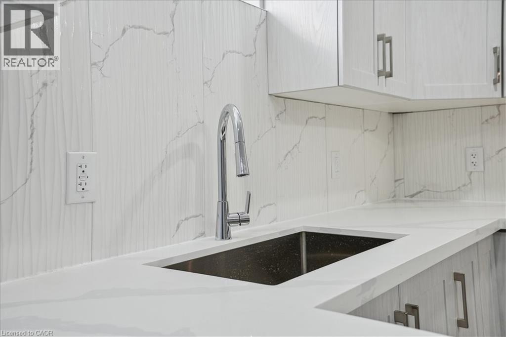 2141 Cleaver Avenue Unit# Lower, Burlington, Ontario  L7M 3R1 - Photo 8 - 40862186