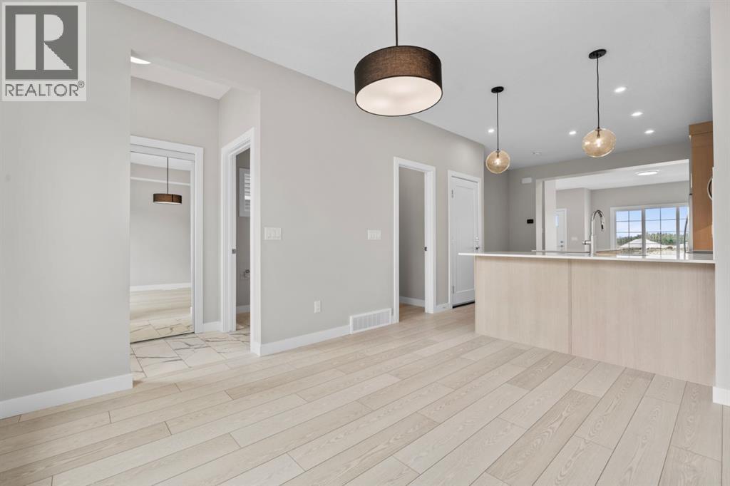 9989 Huxbury Drive NE, Calgary, Alberta  T2A 8C3 - Photo 10 - A2317243