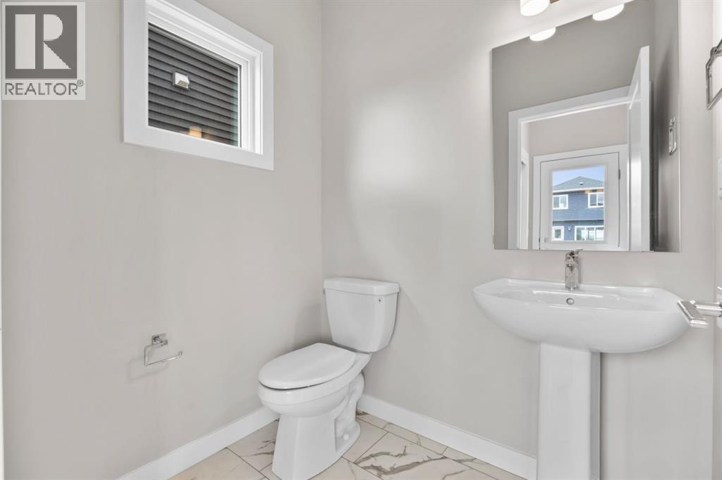 9989 Huxbury Drive NE, Calgary, Alberta  T2A 8C3 - Photo 13 - A2317243