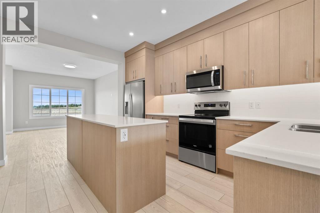 9989 Huxbury Drive NE, Calgary, Alberta  T2A 8C3 - Photo 8 - A2317243