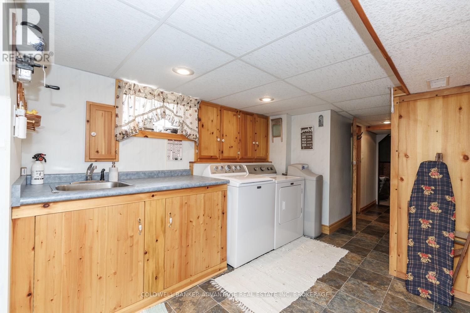 466 Sugarloaf Street, Port Colborne, Ontario  L3K 2P3 - Photo 24 - X13775972