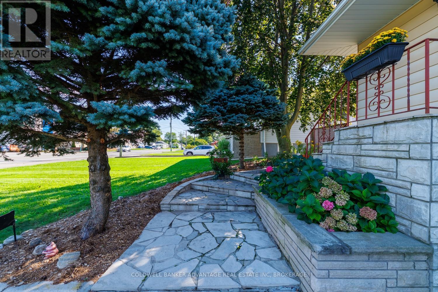 466 Sugarloaf Street, Port Colborne, Ontario  L3K 2P3 - Photo 4 - X13775972