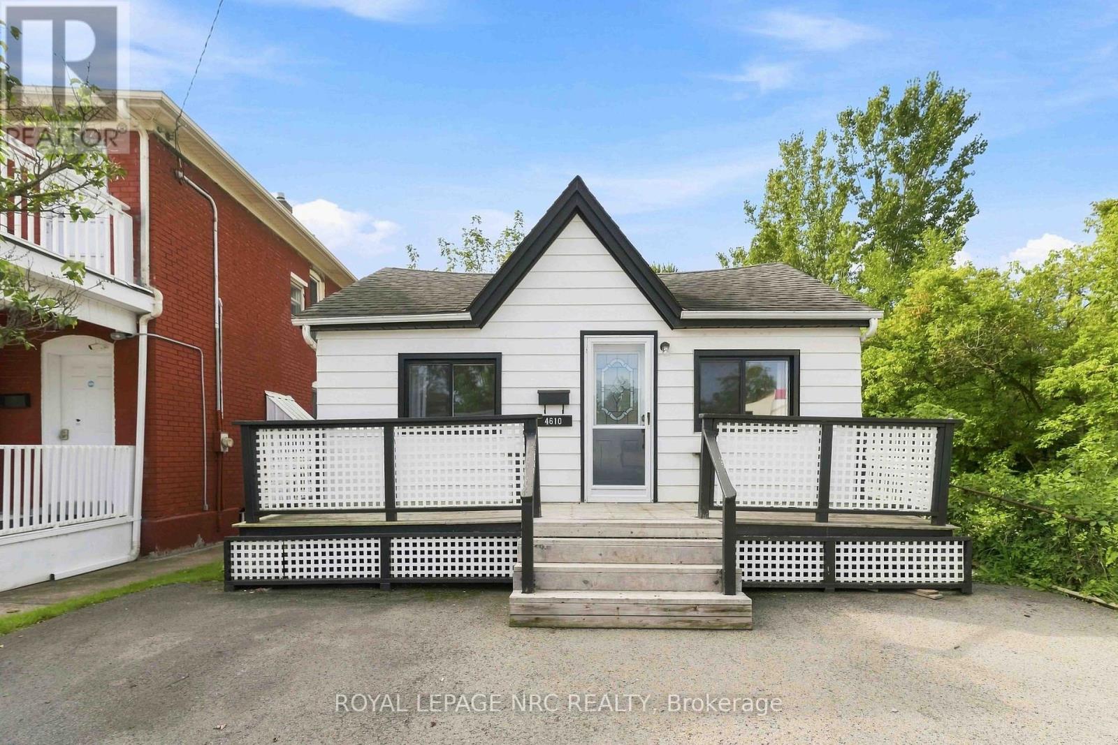 4610 Bridge Street, Niagara Falls, Ontario  L2E 2R8 - Photo 4 - X13775988