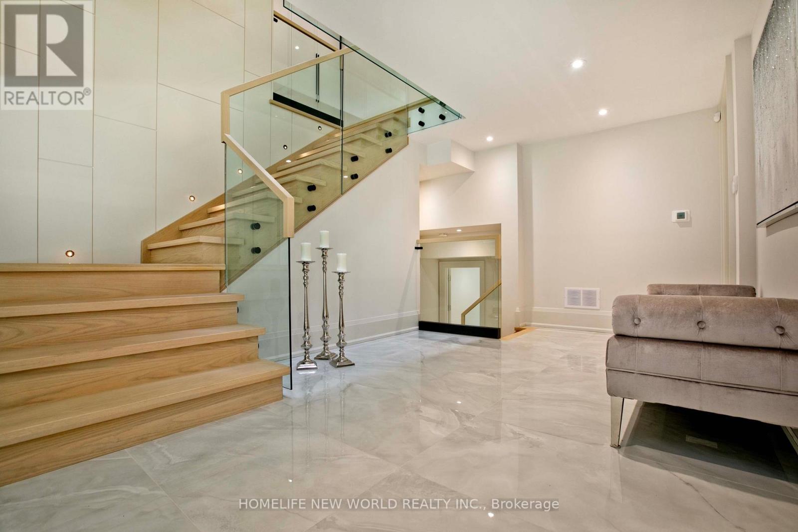 47 Tournament Drive, Toronto, Ontario  M2P 1K2 - Photo 30 - C13775994