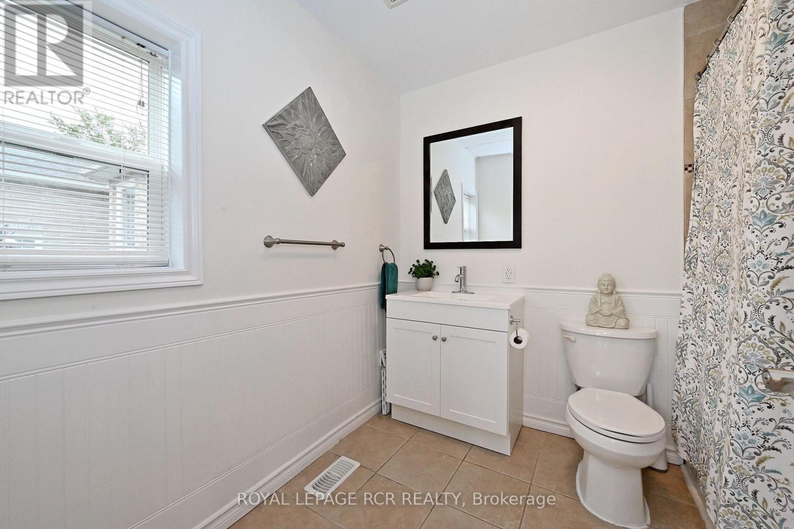 779 Sheppard Avenue, Georgina, Ontario  L4P 3E9 - Photo 21 - N13775982