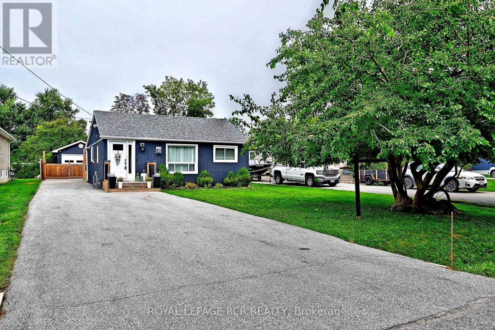 779 Sheppard Avenue, Georgina, Ontario  L4P 3E9 - Photo 4 - N13775982