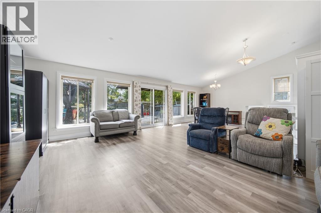 35 Perth Road, Kitchener, Ontario  N2M 3G6 - Photo 19 - 40857672