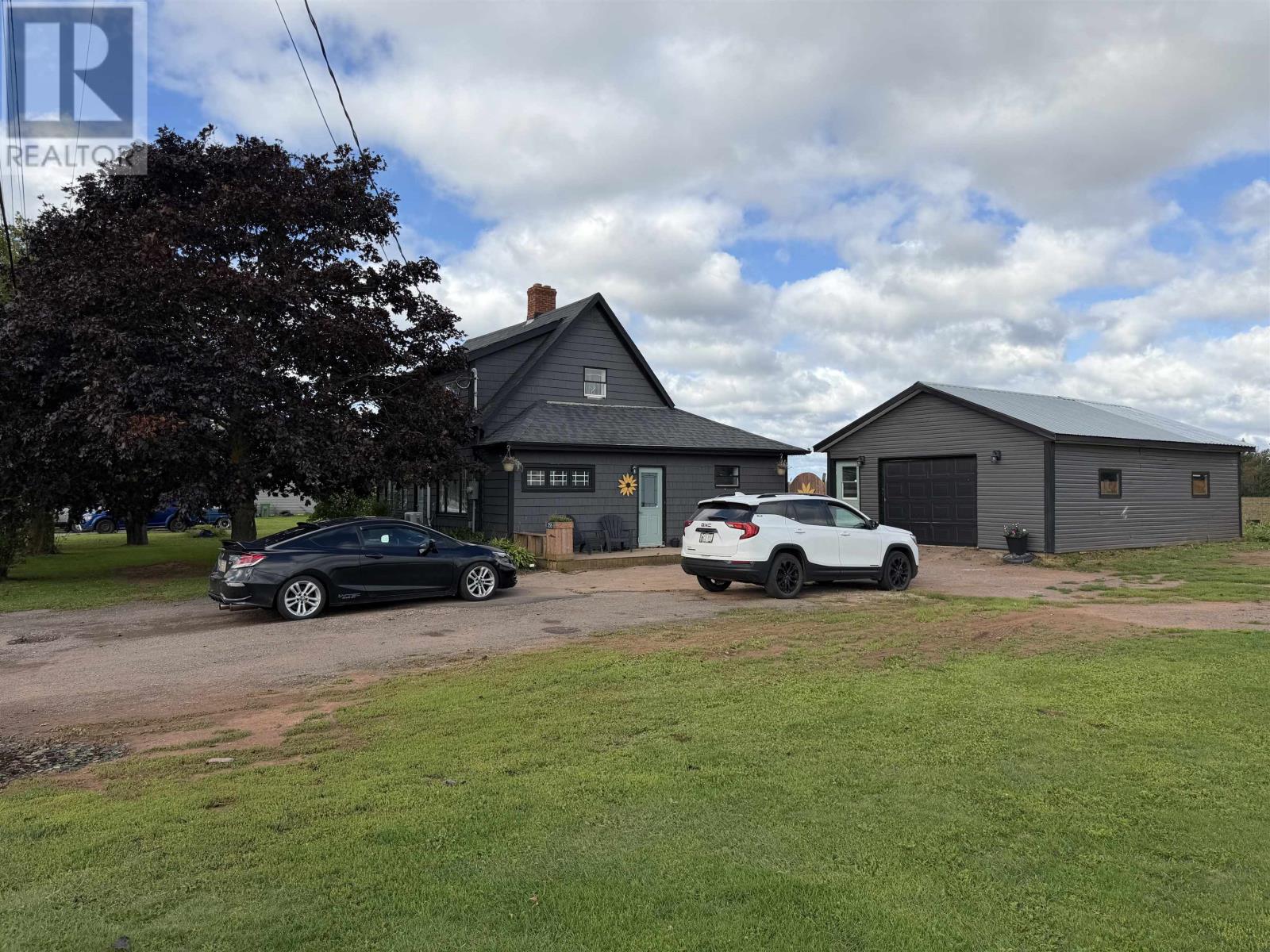 255 Dickie Rd, Borden-Carleton, Prince Edward Island  C0B 1X0 - Photo 2 - 202623126