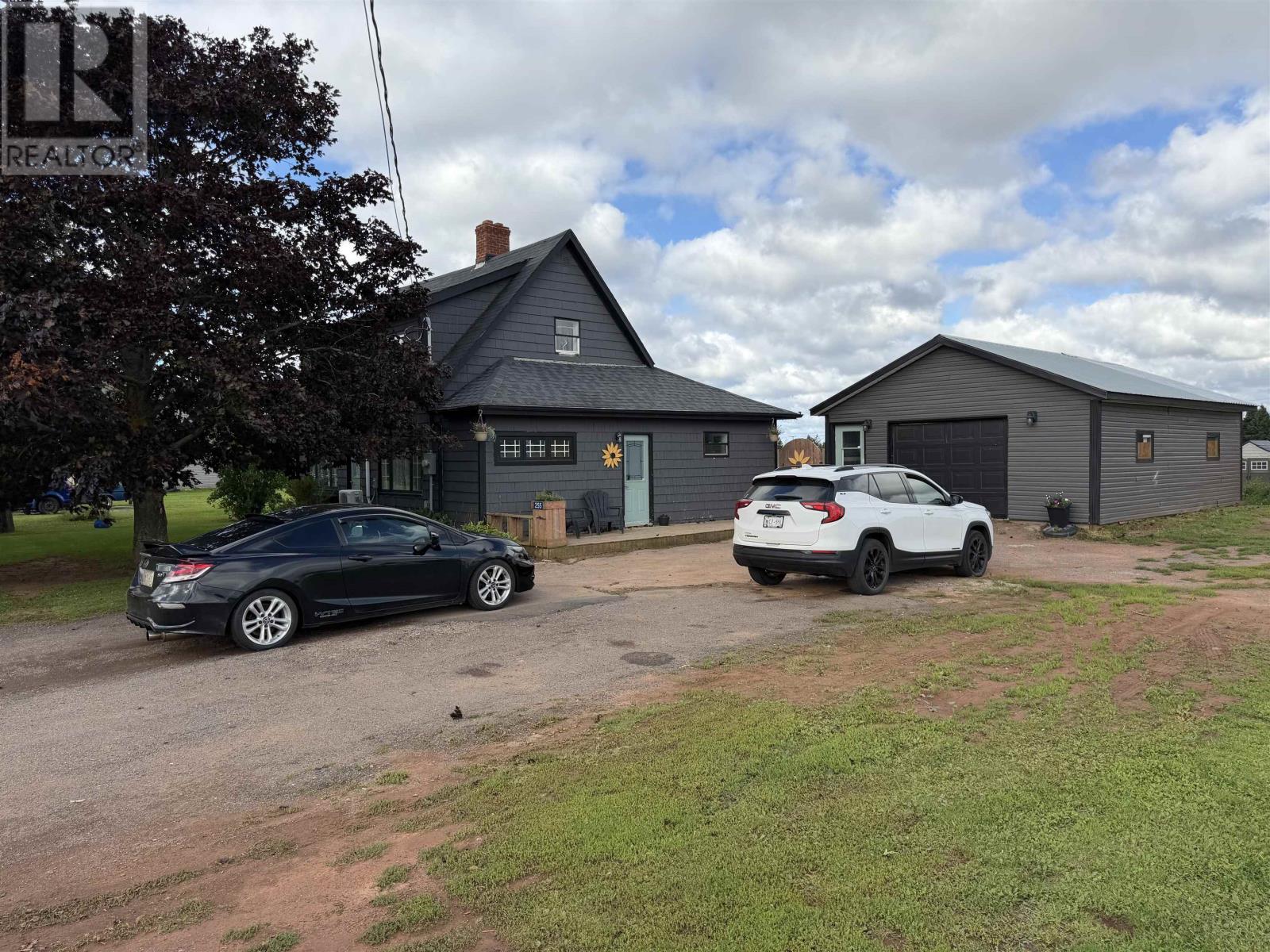 255 Dickie Rd, Borden-Carleton, Prince Edward Island  C0B 1X0 - Photo 3 - 202623126