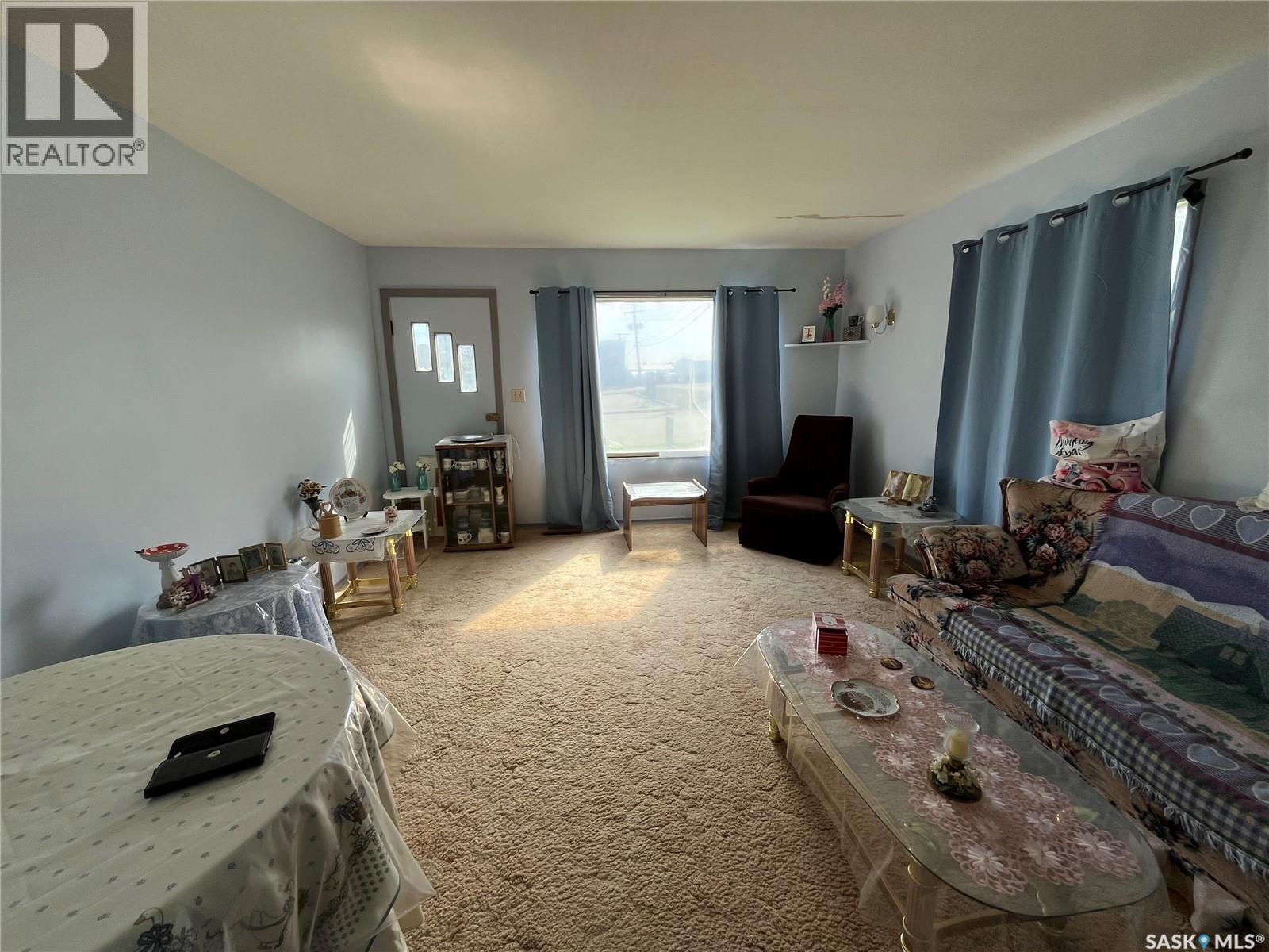 514 Main Street, Moosomin, Saskatchewan  S0G 3N0 - Photo 6 - SK021539