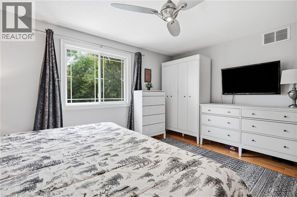 125 Langlaw Drive, Cambridge, Ontario  N1P 1H9 - Photo 17 - 40861855