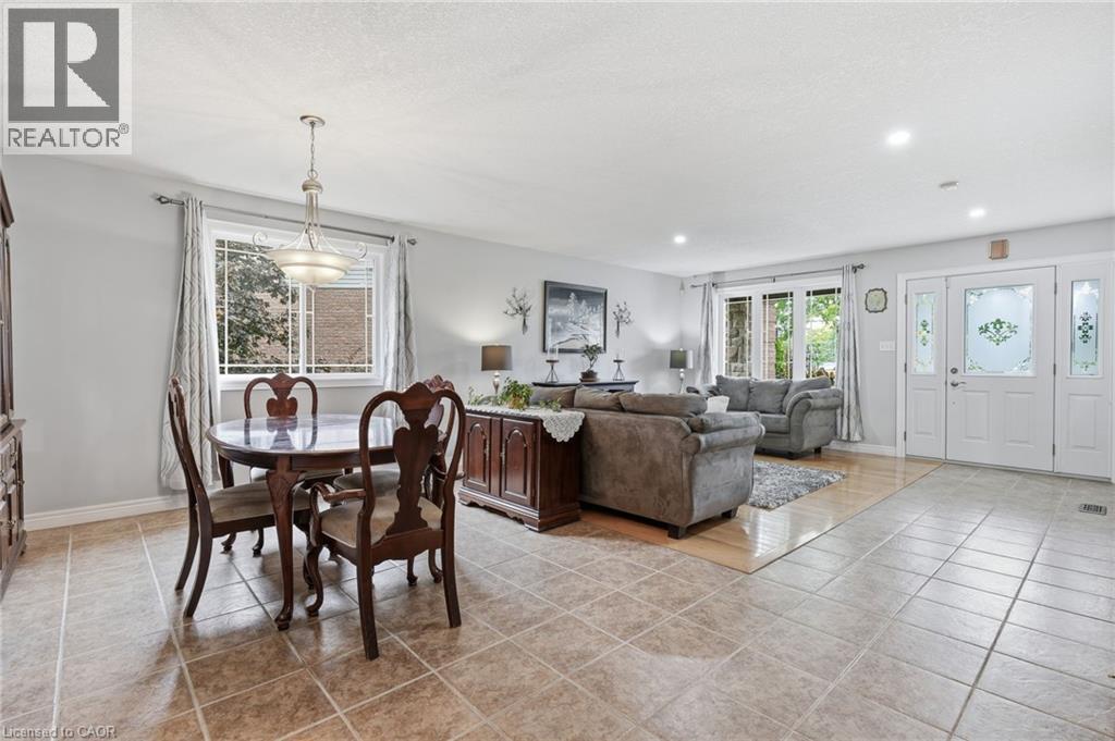 125 Langlaw Drive, Cambridge, Ontario  N1P 1H9 - Photo 7 - 40861855