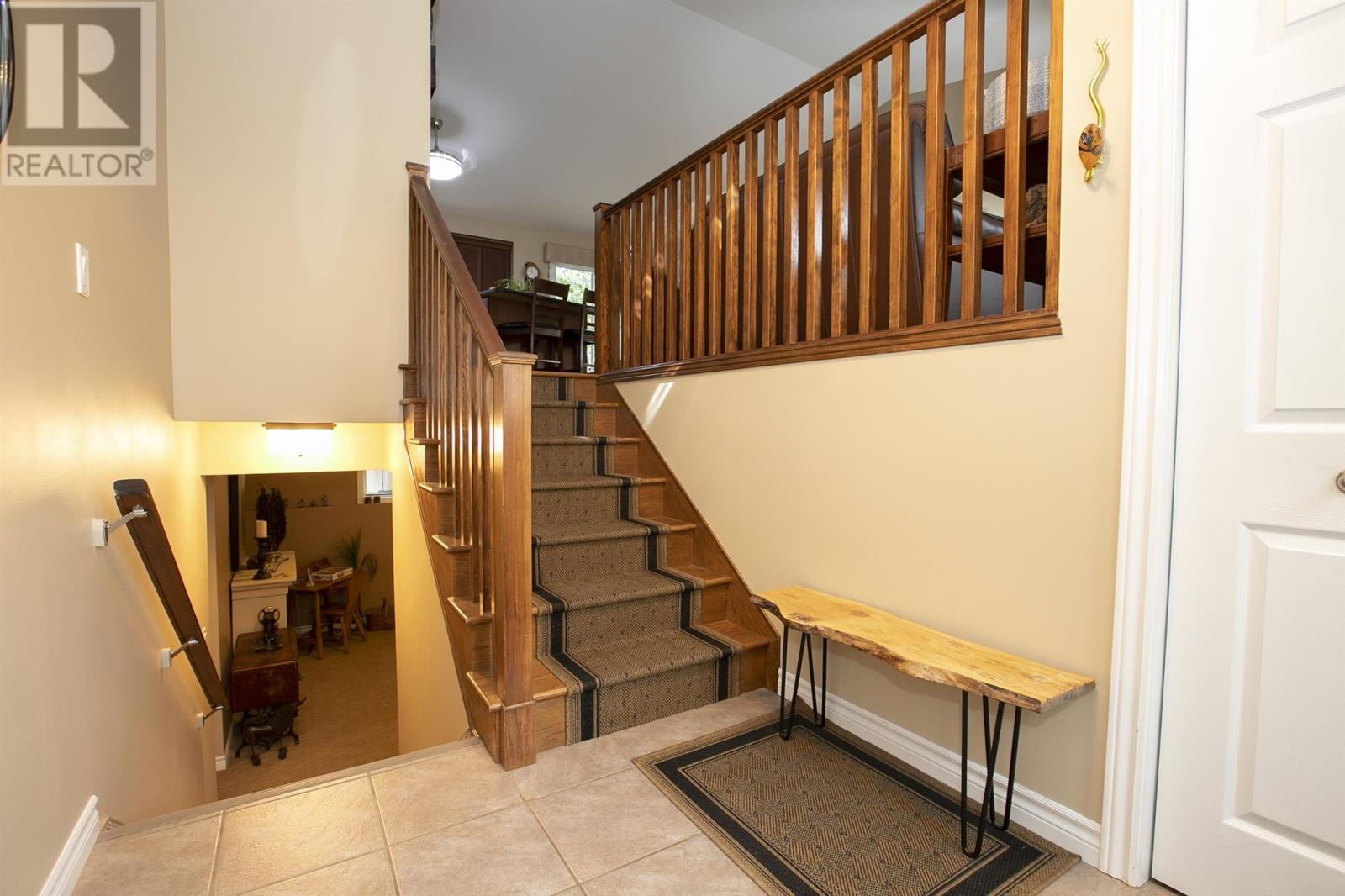 147 Queensgate Blvd, Sault Ste. Marie, Ontario  P6A 6Y4 - Photo 19 - SM262488
