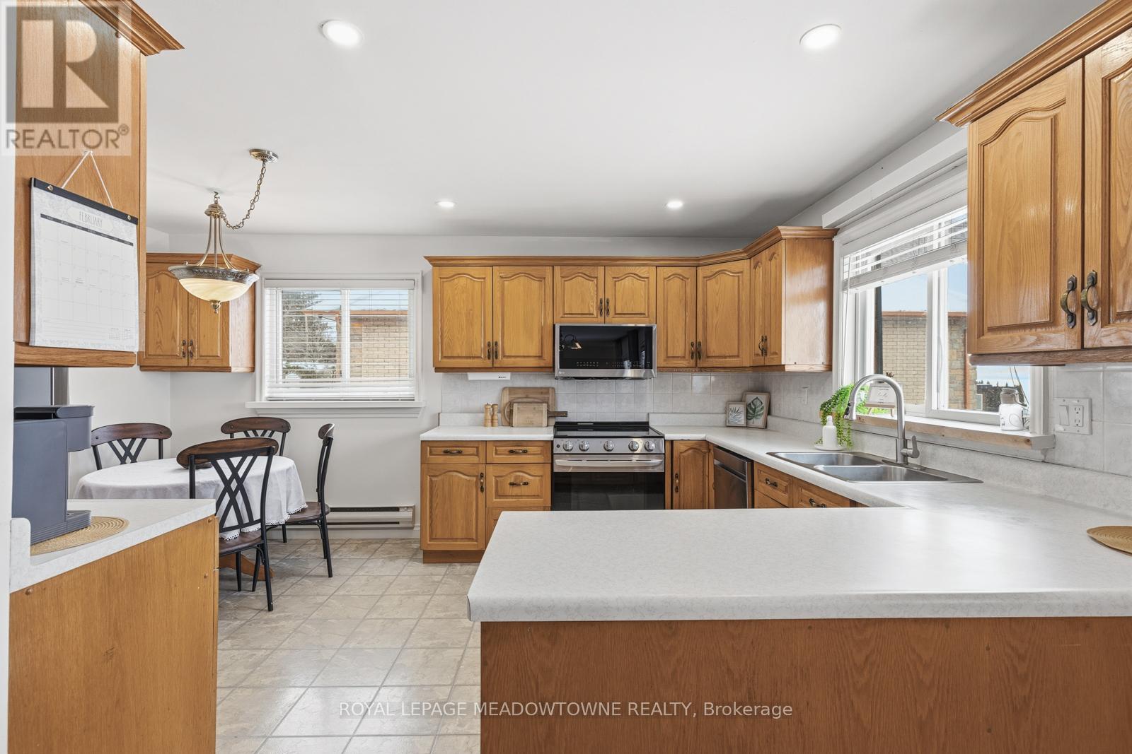 61 Aldred Drive, Scugog, Ontario  L9L 1B4 - Photo 11 - E13775300