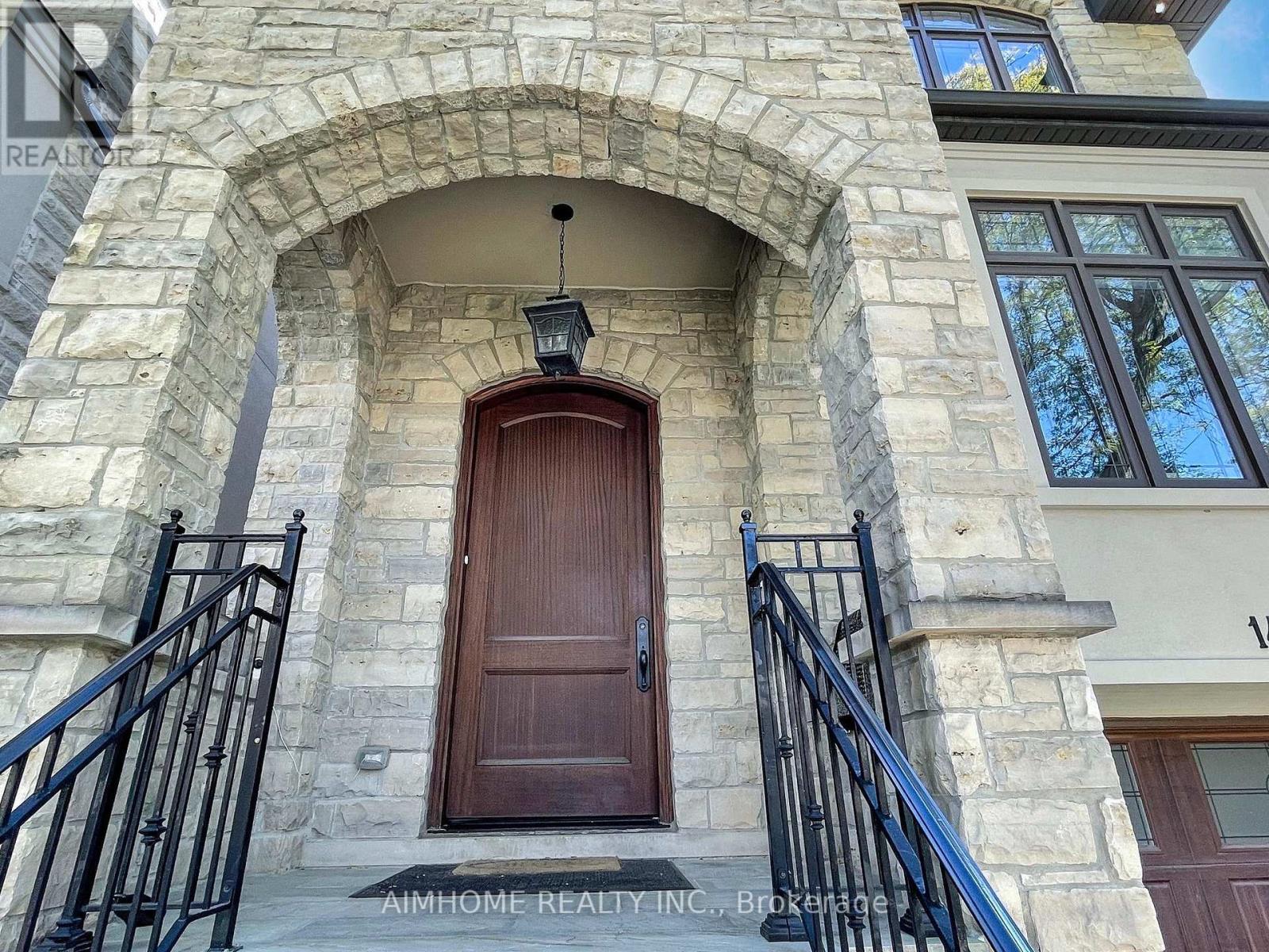 143 Kingsdale Avenue, Toronto, Ontario  M2N 3W8 - Photo 2 - C13776044