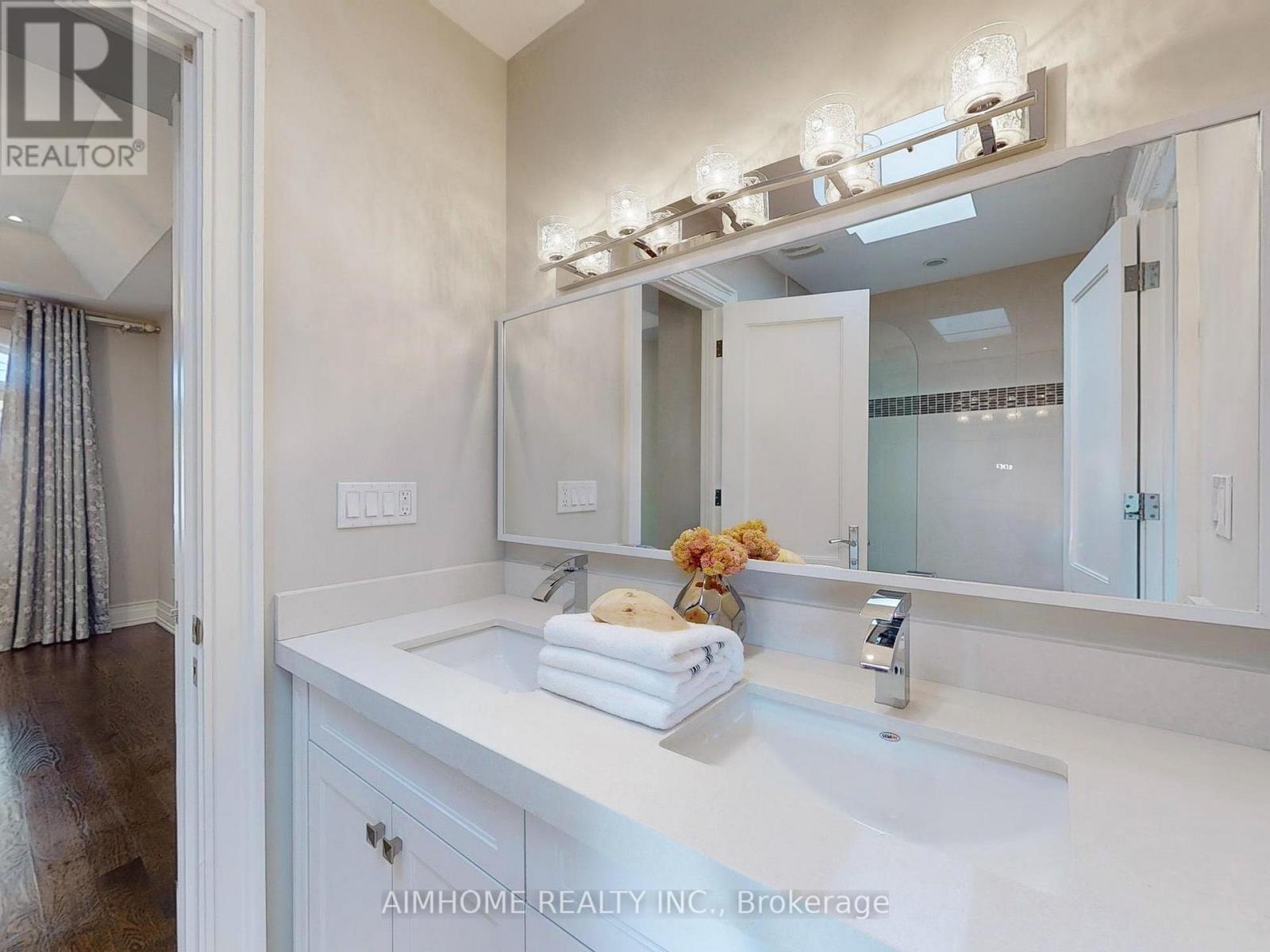 143 Kingsdale Avenue, Toronto, Ontario  M2N 3W8 - Photo 25 - C13776044