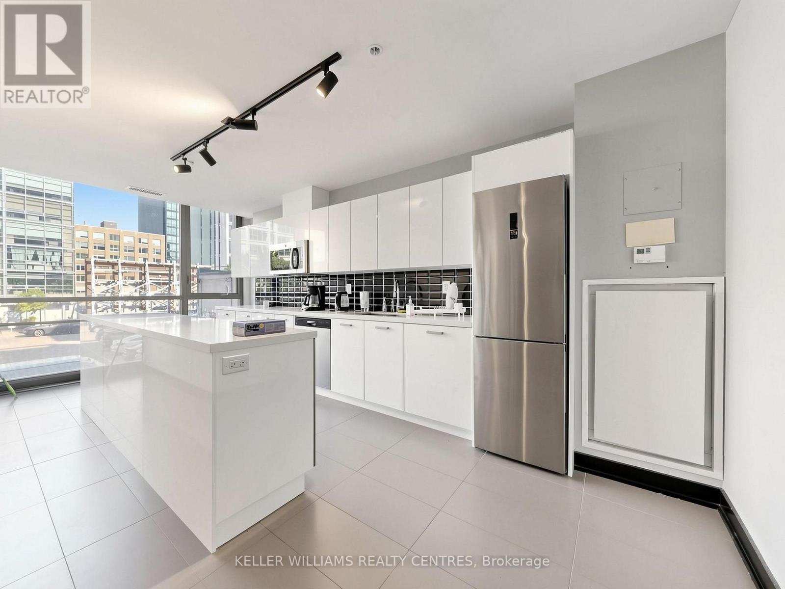 617 - 39 Brant Street, Toronto, Ontario  M5V 2L9 - Photo 18 - C13776076