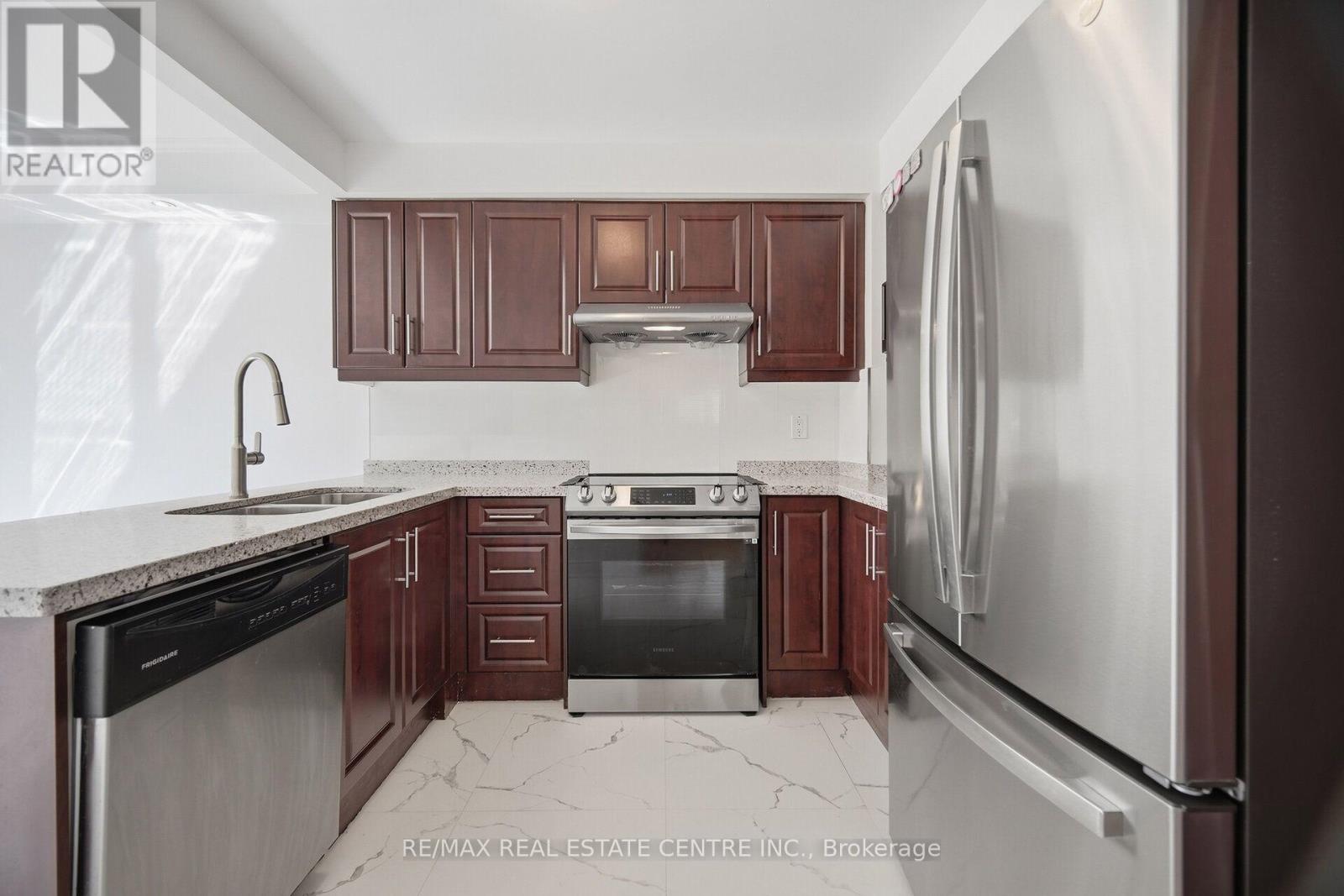 4569 Pemmican Trail, Mississauga, Ontario  L4Z 2M2 - Photo 11 - W13776040