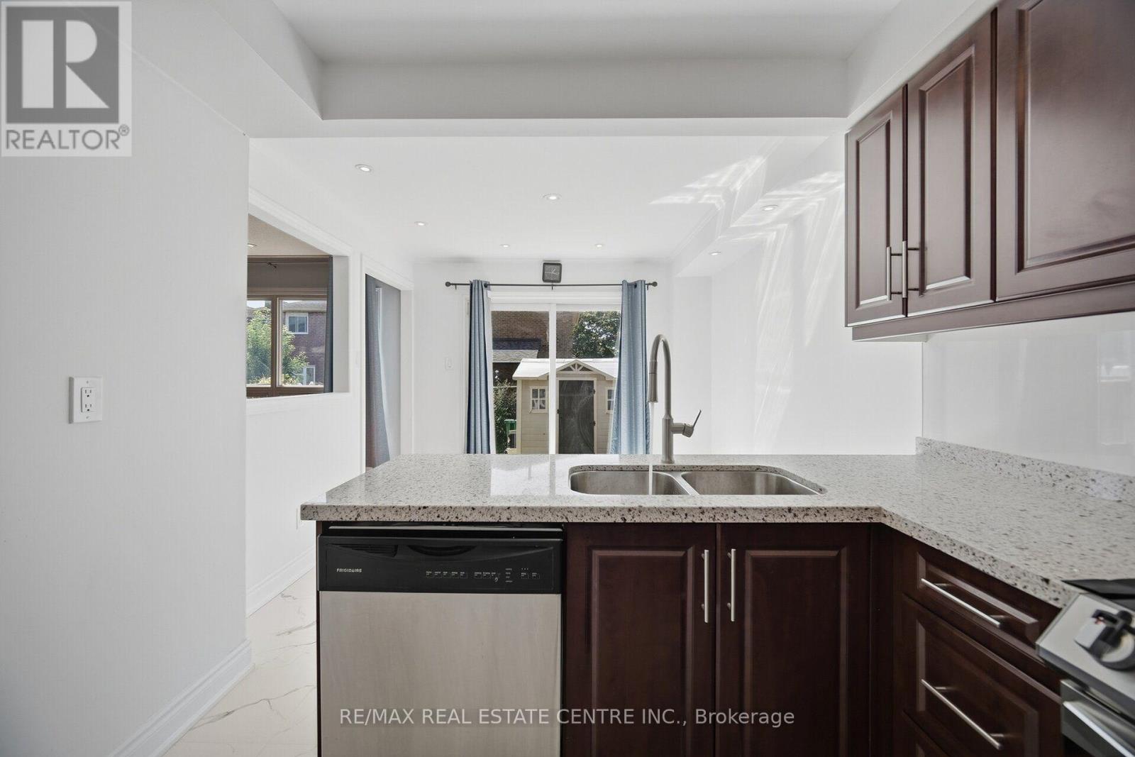4569 Pemmican Trail, Mississauga, Ontario  L4Z 2M2 - Photo 15 - W13776040