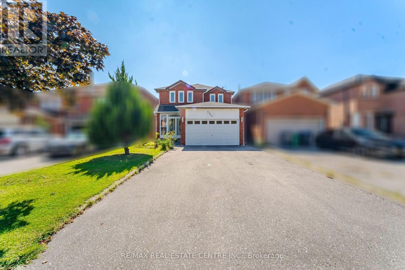 4569 Pemmican Trail, Mississauga, Ontario  L4Z 2M2 - Photo 3 - W13776040