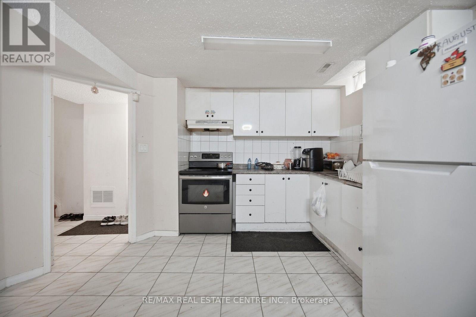 4569 Pemmican Trail, Mississauga, Ontario  L4Z 2M2 - Photo 35 - W13776040