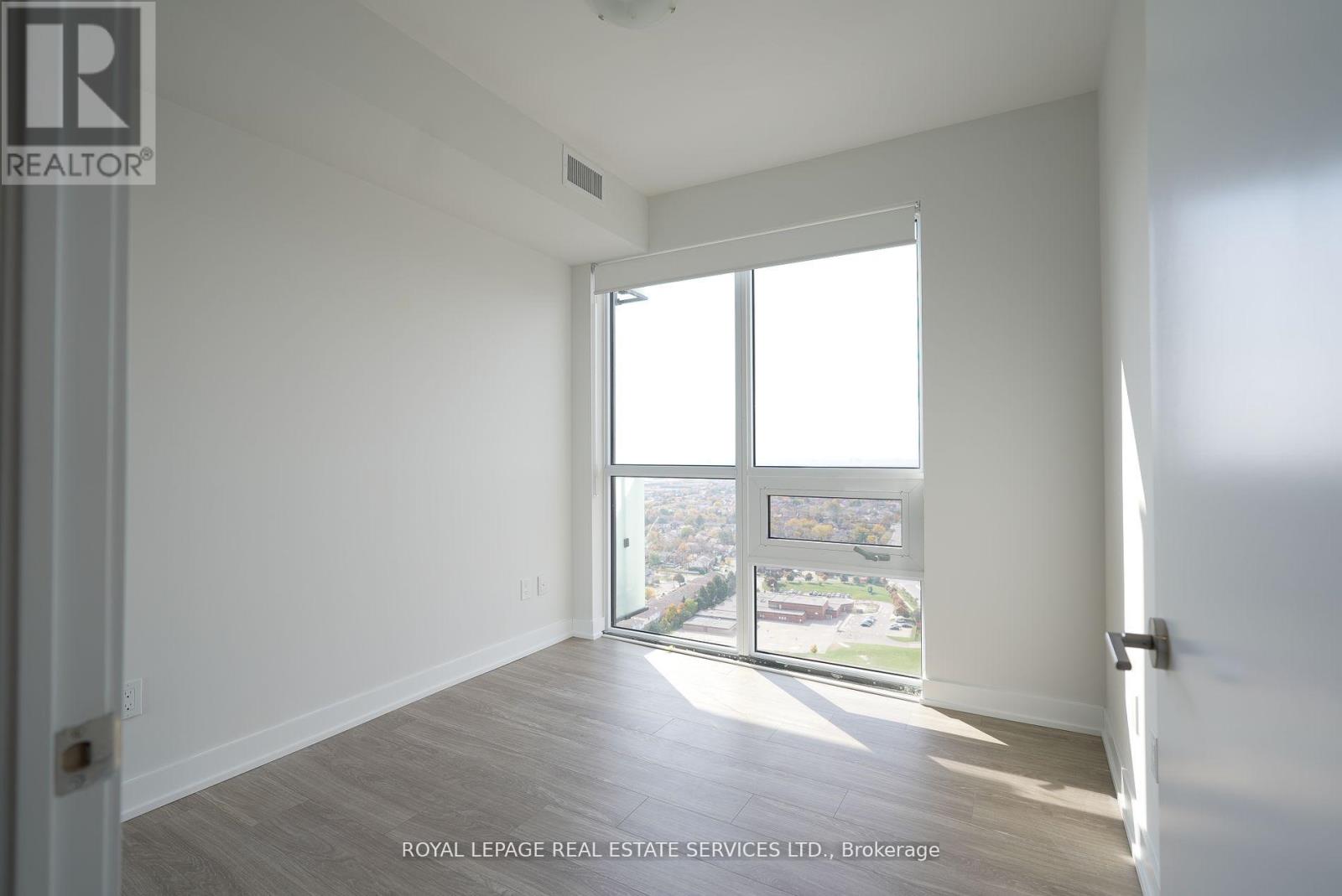 2701 - 4130 Parkside Village, Mississauga, Ontario  L5B 0L7 - Photo 8 - W13776052