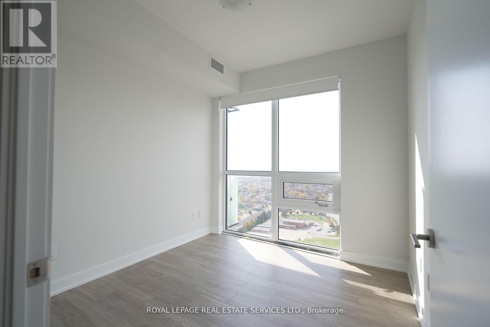 2701 - 4130 Parkside Village, Mississauga, Ontario  L5B 0L7 - Photo 9 - W13776052