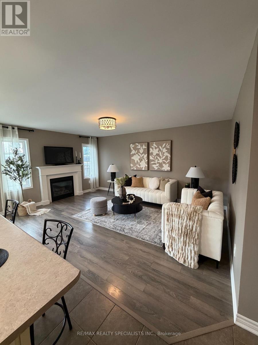 1730 Copeland Circle, Milton, Ontario  L9T 8Y2 - Photo 2 - W13775470