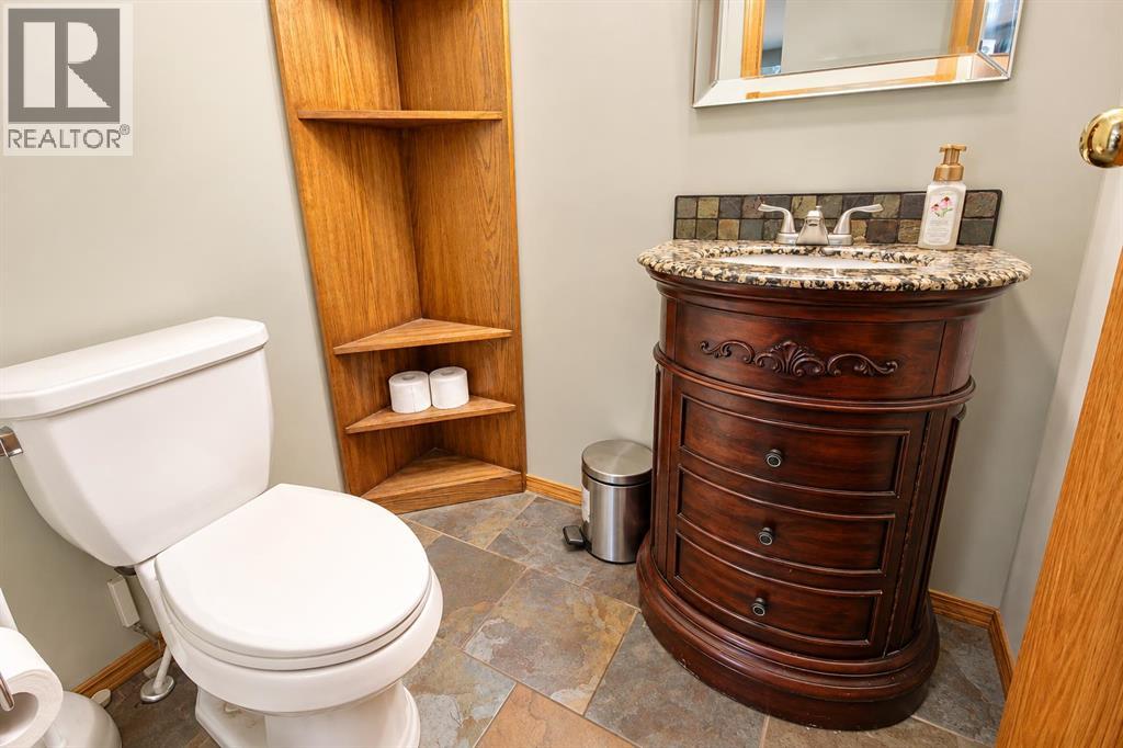 101 Dickenson Crescent, Red Deer, Alberta  T4R 2A9 - Photo 22 - A2344864