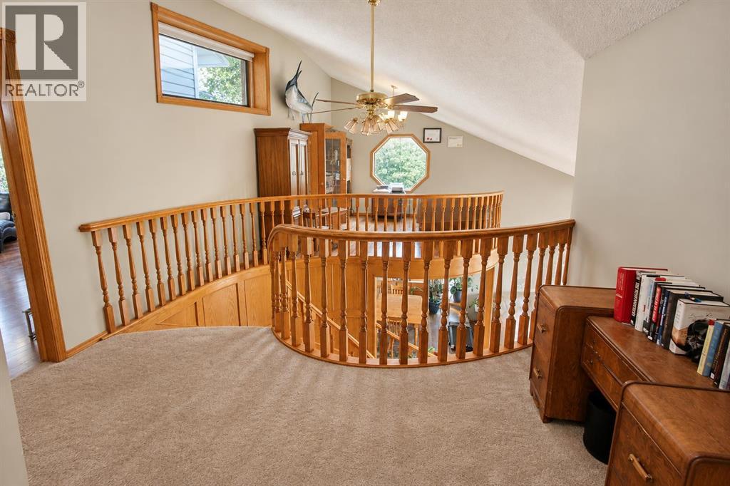 101 Dickenson Crescent, Red Deer, Alberta  T4R 2A9 - Photo 24 - A2344864