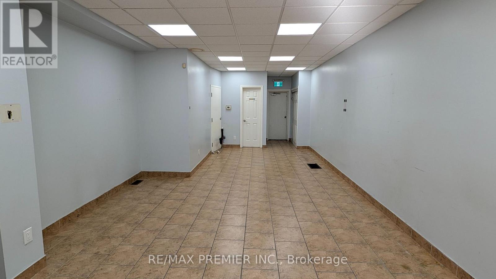 Main - 1657 Weston Road, Toronto, Ontario  M9N 1V2 - Photo 6 - W13764906
