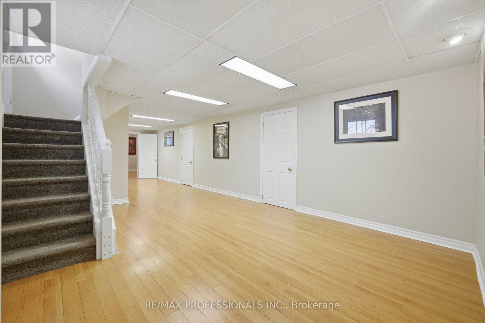 42 Cardigan Road, Toronto, Ontario  M8Z 2W2 - Photo 29 - W13771856