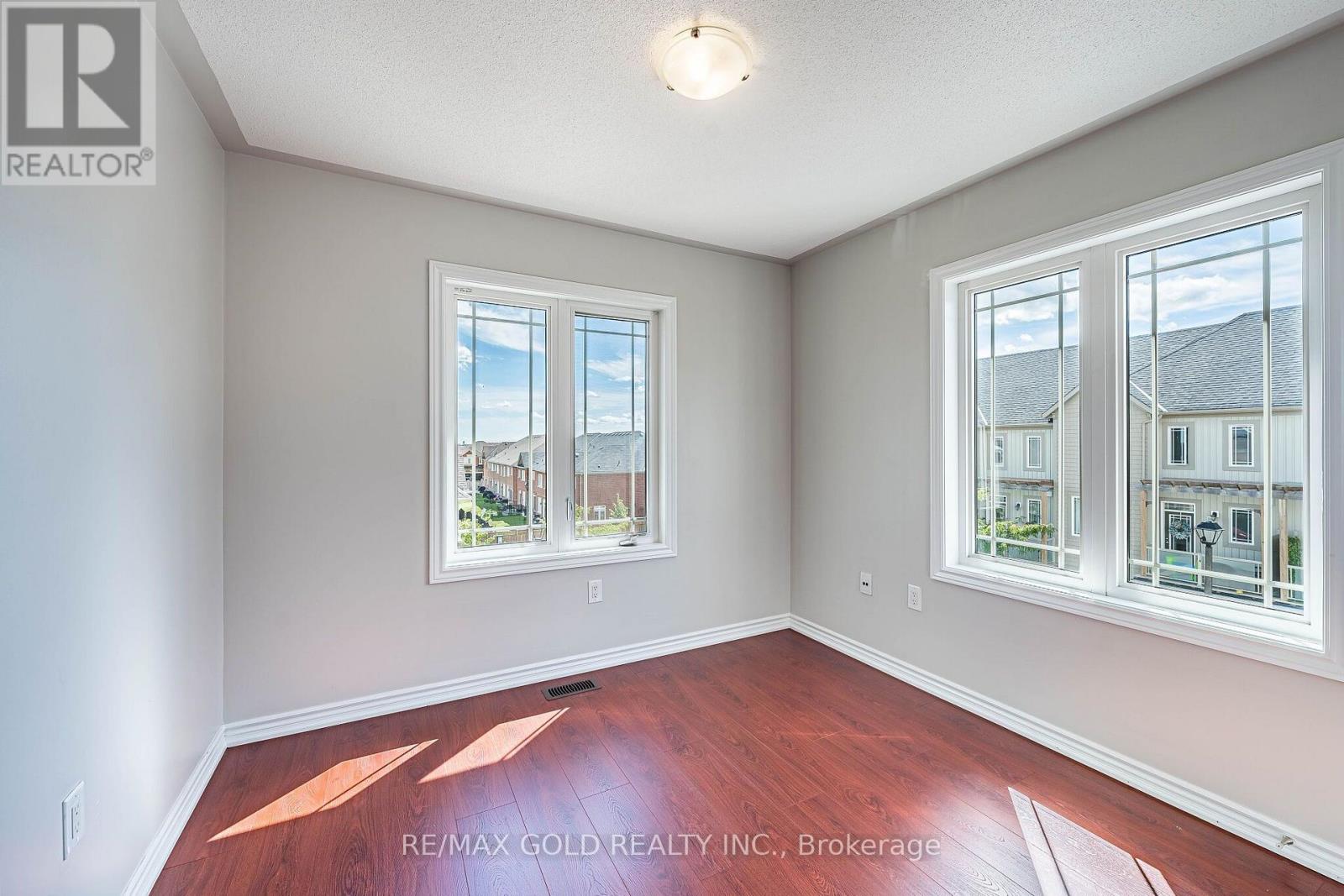 2 Cosbury Lane, Caledon, Ontario  L7C 4H2 - Photo 30 - W13771438