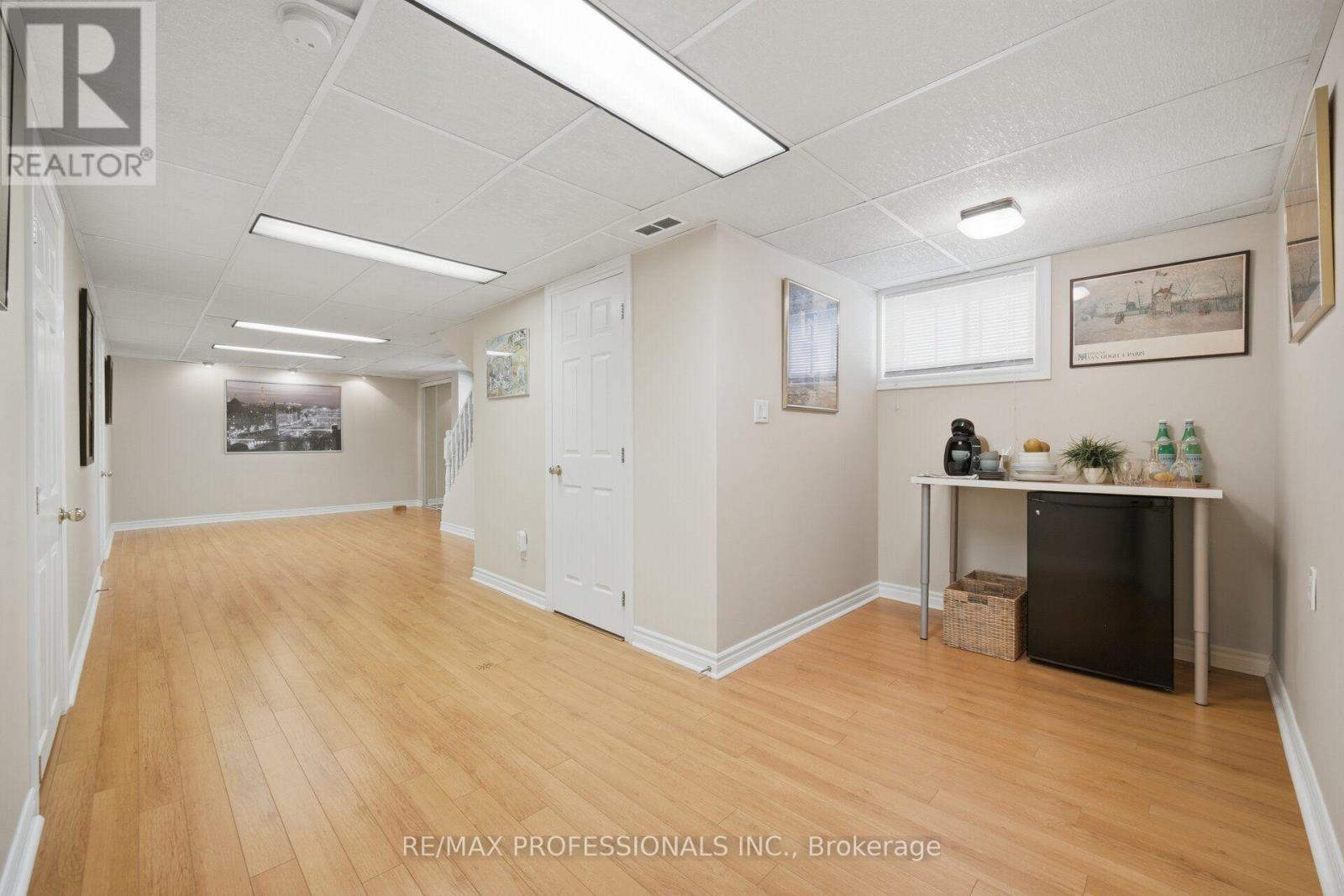 42 Cardigan Road, Toronto, Ontario  M8Z 2W2 - Photo 31 - W13771856