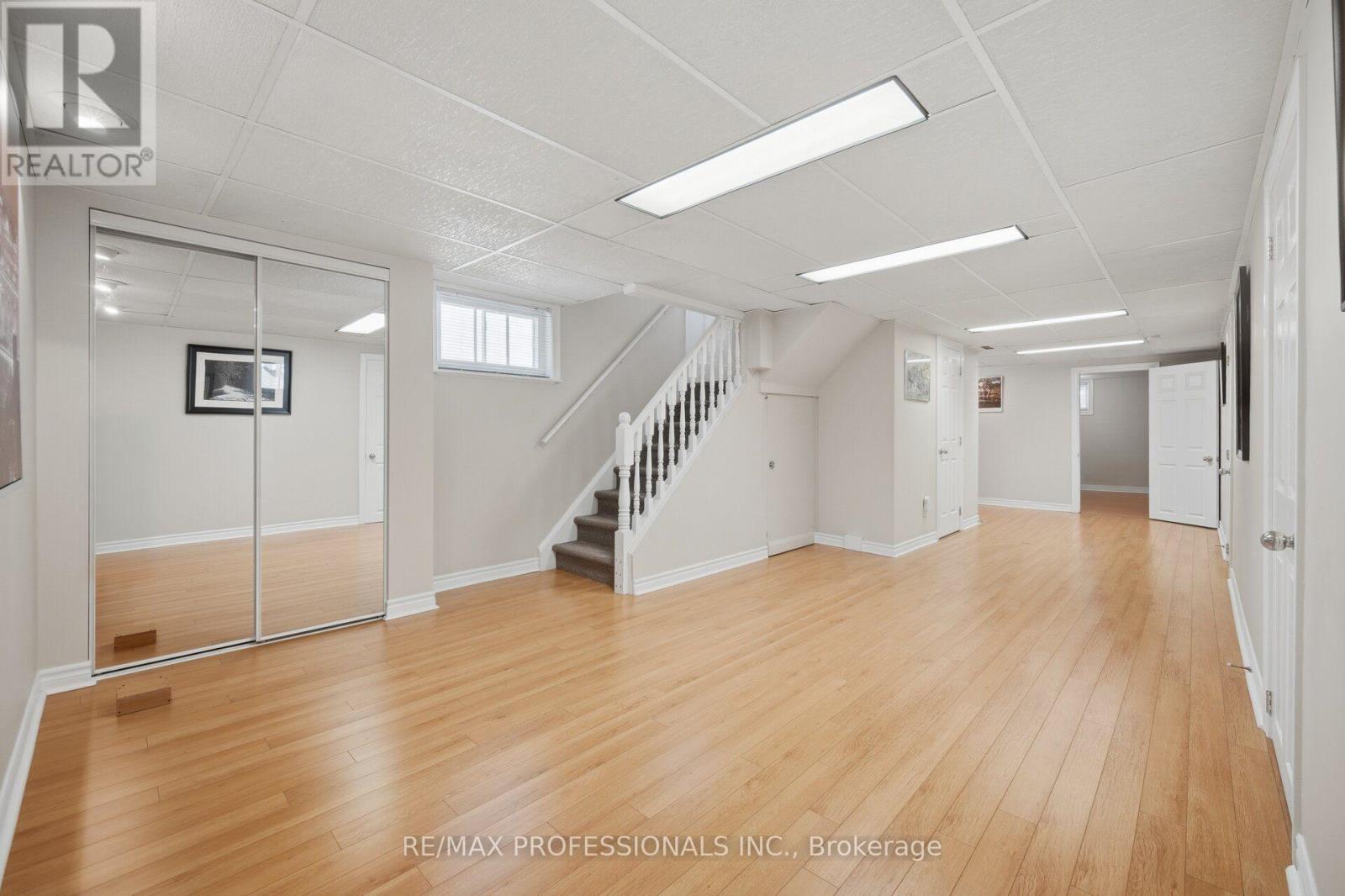 42 Cardigan Road, Toronto, Ontario  M8Z 2W2 - Photo 30 - W13771856