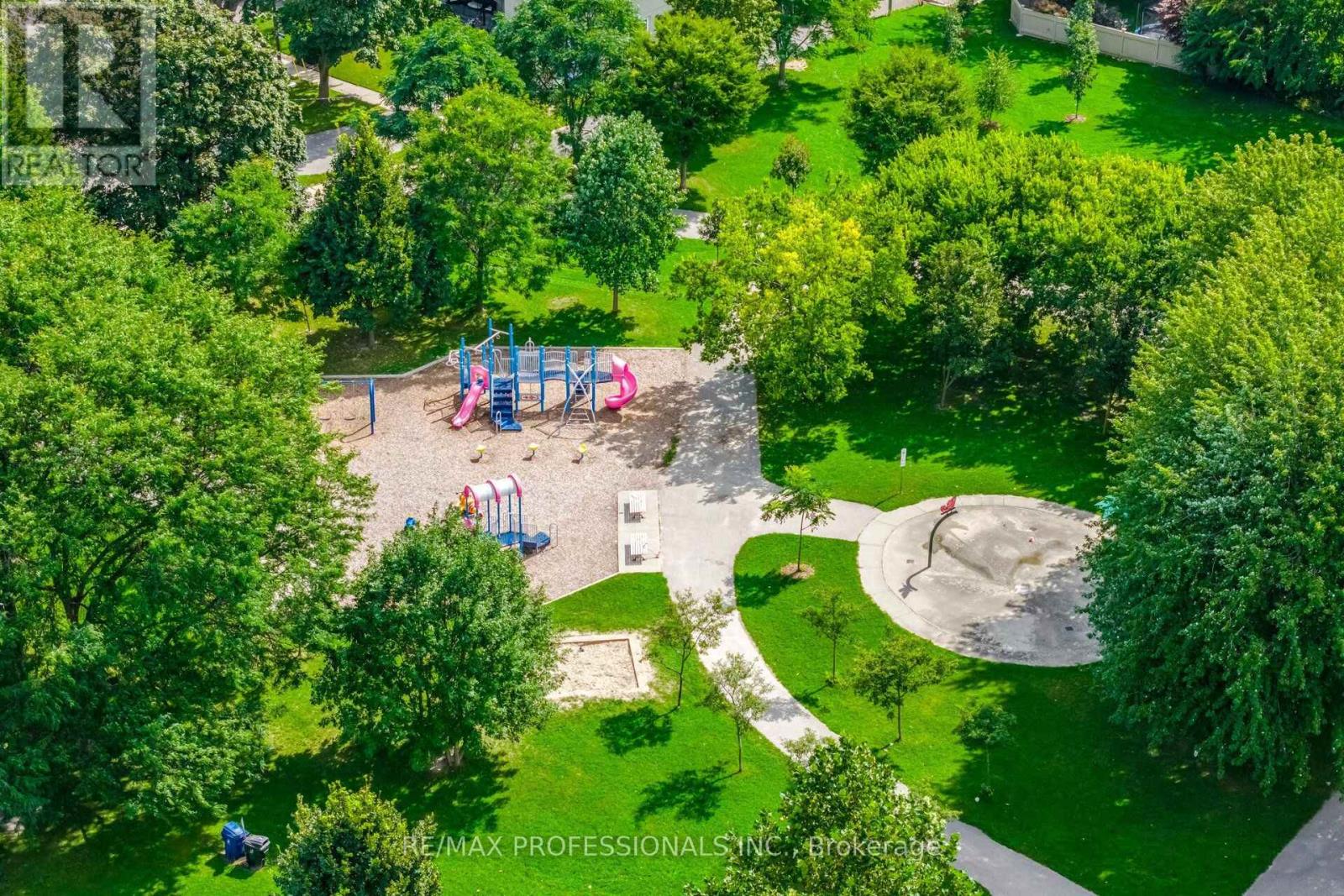 42 Cardigan Road, Toronto, Ontario  M8Z 2W2 - Photo 47 - W13771856