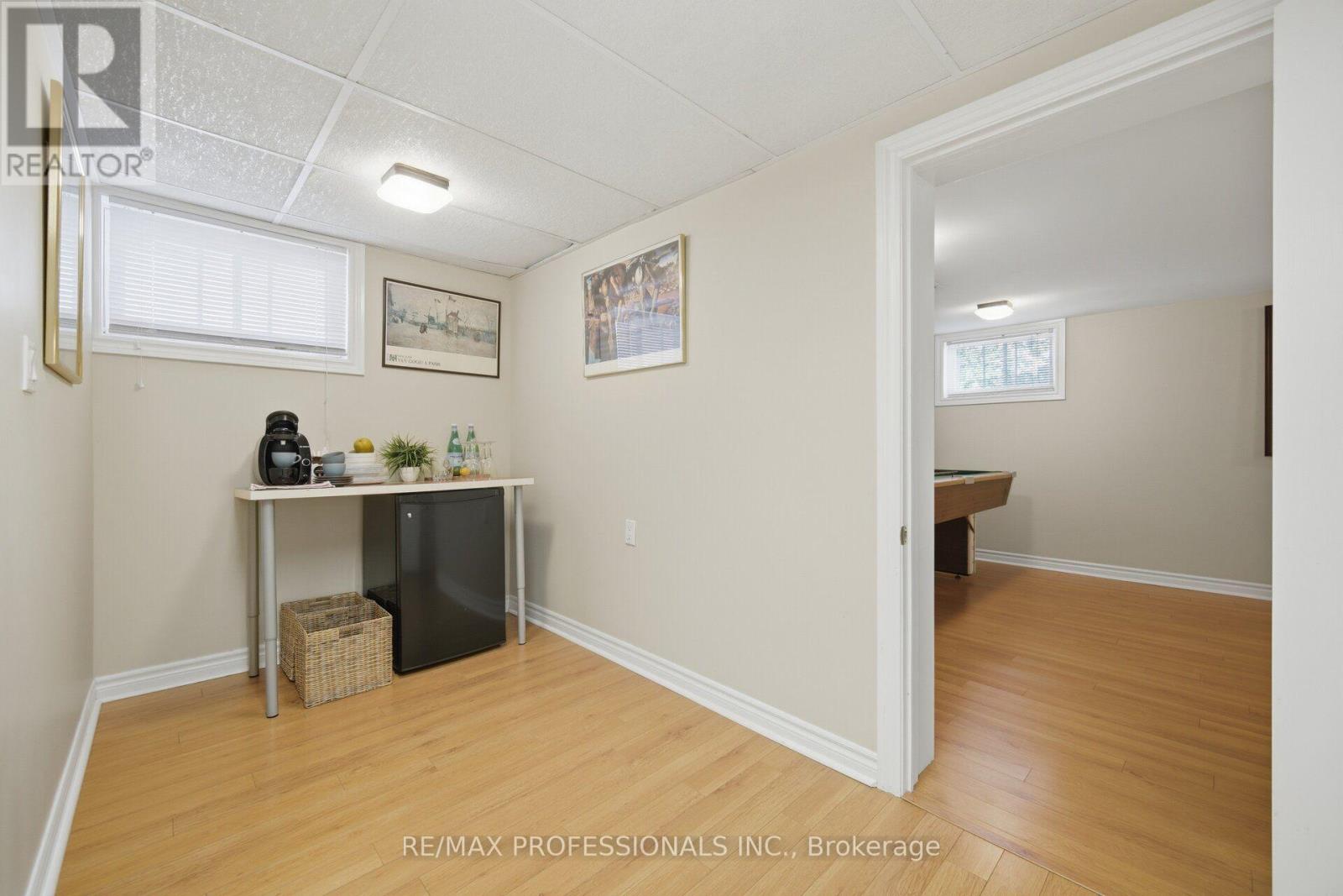 42 Cardigan Road, Toronto, Ontario  M8Z 2W2 - Photo 32 - W13771856