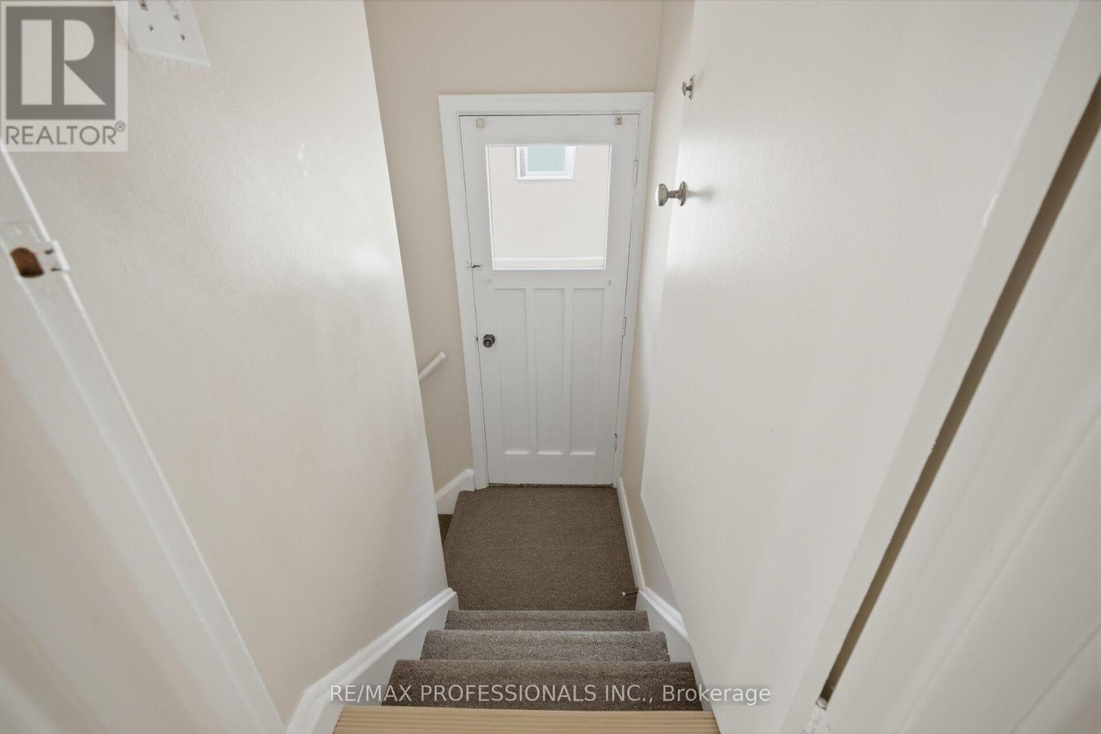 42 Cardigan Road, Toronto, Ontario  M8Z 2W2 - Photo 28 - W13771856