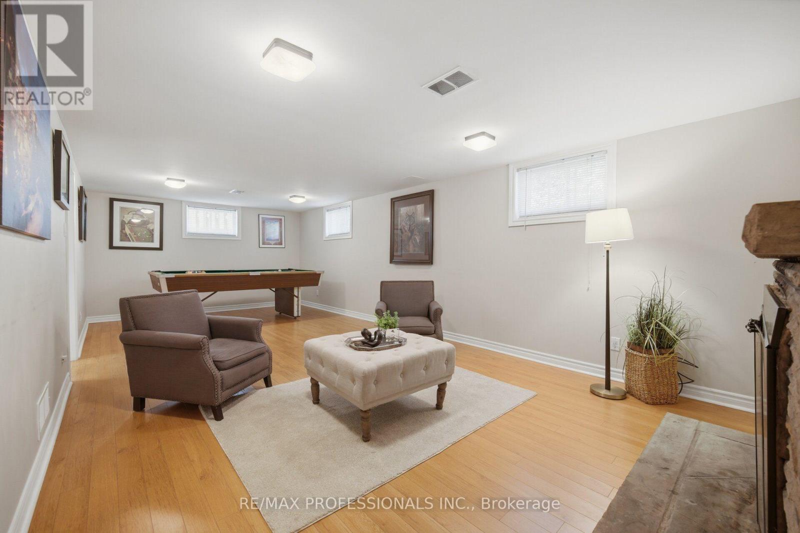 42 Cardigan Road, Toronto, Ontario  M8Z 2W2 - Photo 34 - W13771856